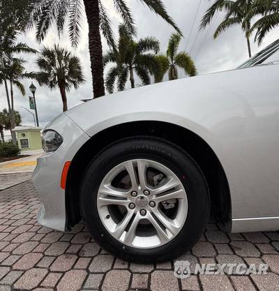 2021 Dodge Charger SXT - zdjęcie 14 z 31 - miniatura