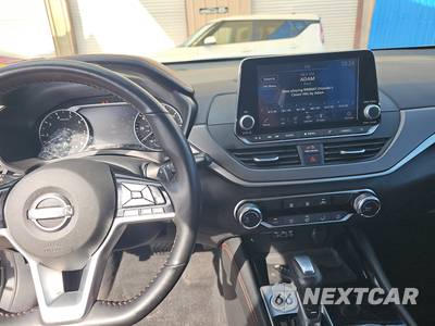 2025 Nissan Altima SR - zdjęcie 11 z 18 - miniatura