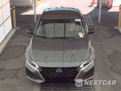 2025 Nissan Altima SR - zdjęcie 2 z 18 - miniatura