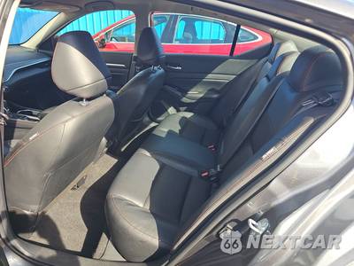 2025 Nissan Altima SR - zdjęcie 13 z 18 - miniatura