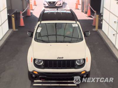 2023 Jeep Renegade Trailhawk - zdjęcie 2 z 22 - miniatura
