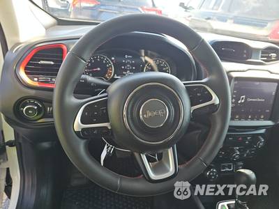 2023 Jeep Renegade Trailhawk - zdjęcie 10 z 22 - miniatura