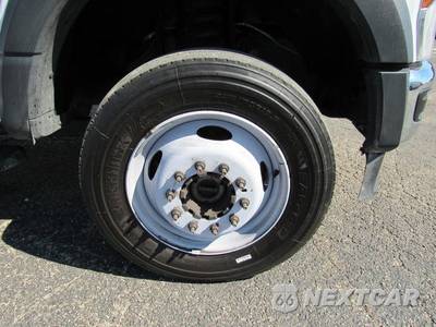 2025 Ford Super Duty F-600 Cab Chassis XL Regular Cab DRW - zdjęcie 9 z 45 - miniatura