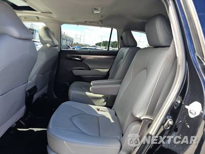 2020 Toyota Highlander Limited - zdjęcie 14 z 38 - miniatura