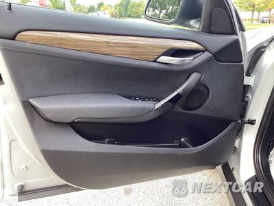 2013 BMW X1 Sports Activity Vehicle xDrive28i - zdjęcie 19 z 30 - miniatura
