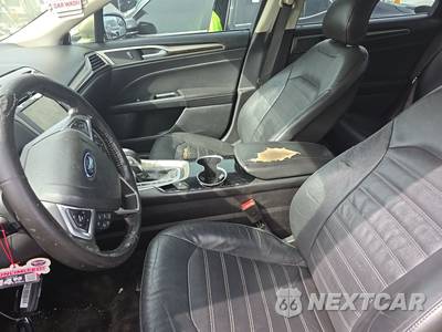 2015 Ford Fusion SE - zdjęcie 7 z 44 - miniatura