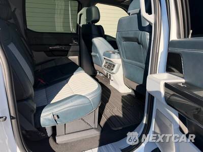 2024 Ford Super Duty F-350 Limited Crew Cab Medium Bed - zdjęcie 38 z 52 - miniatura