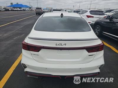 2024 Kia Forte GT - zdjęcie 5 z 24 - miniatura