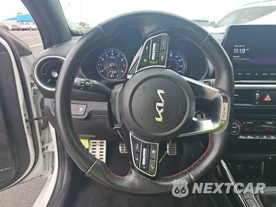 2024 Kia Forte GT - zdjęcie 10 z 24 - miniatura