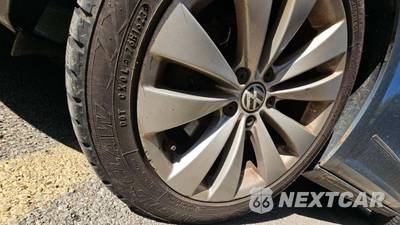2011 Volkswagen CC Sport - zdjęcie 40 z 43 - miniatura