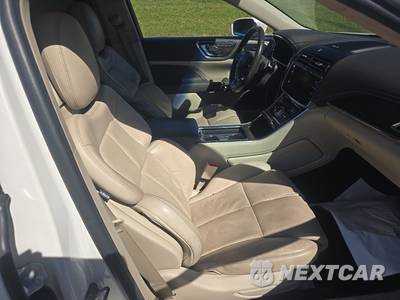 2017 Lincoln Continental Reserve - zdjęcie 8 z 49 - miniatura