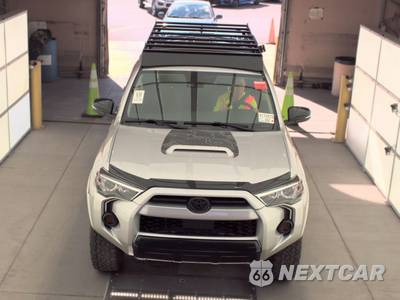 2021 Toyota 4Runner Venture - zdjęcie 2 z 29 - miniatura
