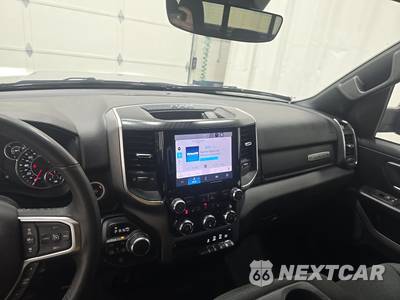 2025 Ram 1500 Big Horn Crew Cab Short Bed - zdjęcie 11 z 22 - miniatura