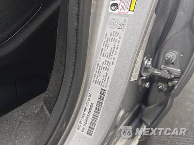 2025 Ram 1500 Big Horn Crew Cab Short Bed - zdjęcie 14 z 22 - miniatura