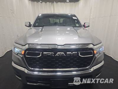 2025 Ram 1500 Big Horn Crew Cab Short Bed - zdjęcie 2 z 22 - miniatura