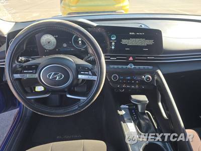 2023 Hyundai Elantra SEL - zdjęcie 17 z 38 - miniatura