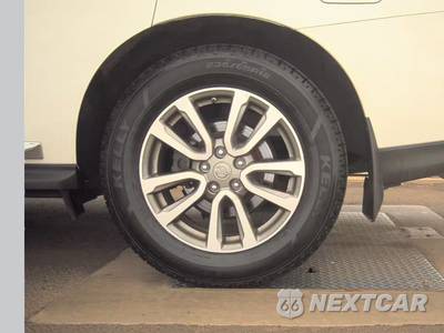 2016 Nissan Pathfinder SL - zdjęcie 12 z 25 - miniatura