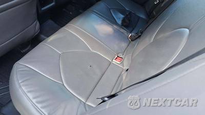 2019 Toyota Camry Hybrid LE - zdjęcie 42 z 43 - miniatura