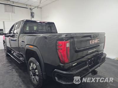 2024 GMC Sierra 2500HD Denali Crew Cab Medium Bed - zdjęcie 6 z 28 - miniatura