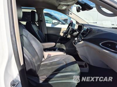 2022 Chrysler Pacifica Touring L 121.6" WB - zdjęcie 8 z 34 - miniatura