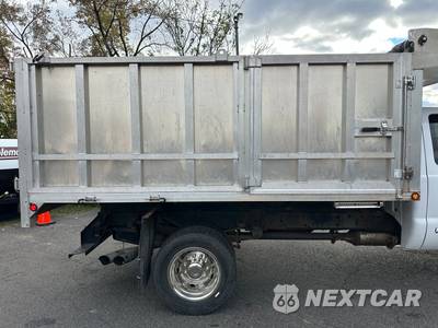 2014 Ford Super Duty F-550 Cab Chassis XL Extended Cab w/Rear Doors DRW - zdjęcie 10 z 26 - miniatura