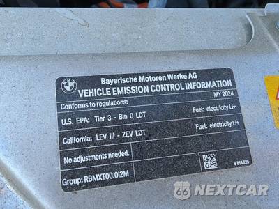 2024 BMW iX Sports Activity Vehicle xDrive50 - zdjęcie 20 z 22 - miniatura