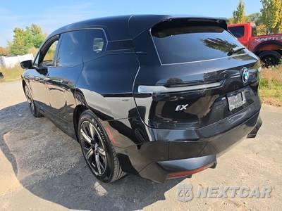 2024 BMW iX Sports Activity Vehicle xDrive50 - zdjęcie 6 z 22 - miniatura