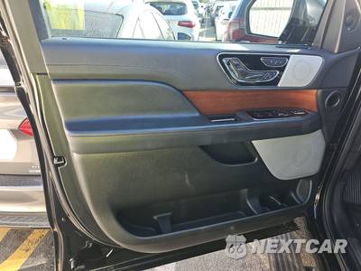 2024 Lincoln Navigator L Black Label - zdjęcie 9 z 30 - miniatura