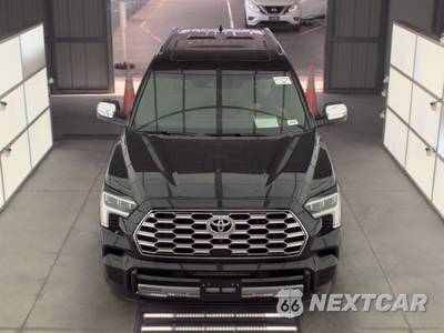 2026 Toyota Sequoia Capstone - zdjęcie 2 z 25 - miniatura
