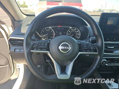 2025 Nissan Altima SR - zdjęcie 10 z 21 - miniatura