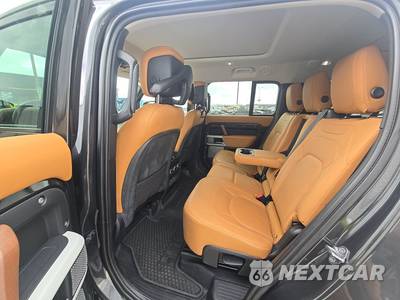 2023 Land Rover Defender 130 First Edition - zdjęcie 13 z 24 - miniatura