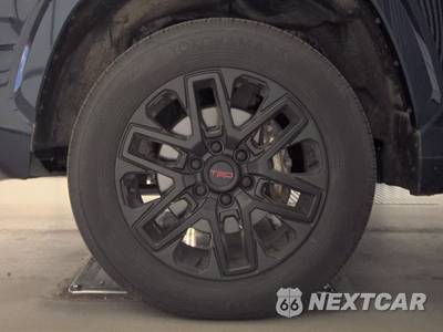 2024 Toyota Tundra SR5 Crew Cab Short Bed - zdjęcie 9 z 37 - miniatura