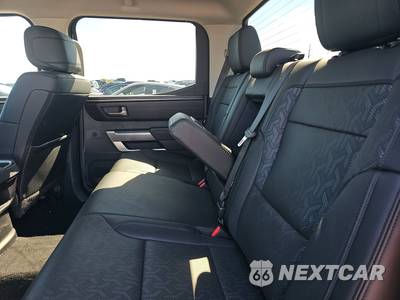 2024 Toyota Tundra SR5 Crew Cab Short Bed - zdjęcie 19 z 37 - miniatura
