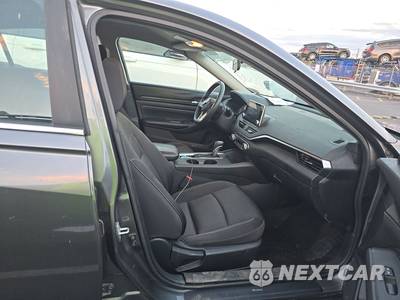 2019 Nissan Altima S - zdjęcie 8 z 71 - miniatura