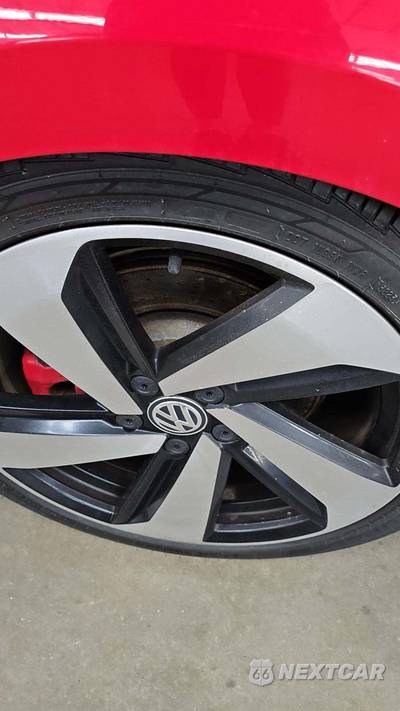 2018 Volkswagen Golf GTI SE Hatchback - zdjęcie 34 z 42 - miniatura
