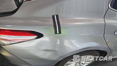 2019 Toyota Camry LE - zdjęcie 39 z 39 - miniatura