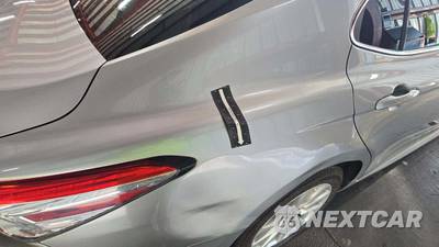 2019 Toyota Camry LE - zdjęcie 22 z 39 - miniatura