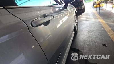 2019 Toyota Camry LE - zdjęcie 19 z 39 - miniatura