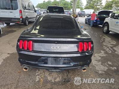 2017 Ford Mustang GT Coupe - zdjęcie 5 z 25 - miniatura