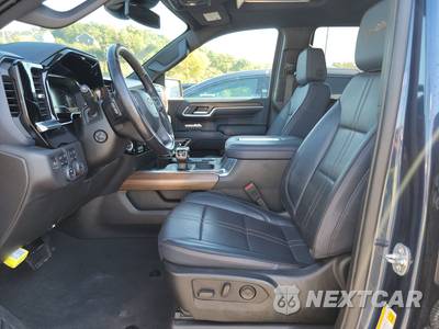 2022 Chevrolet Silverado 1500 High Country Crew Cab Medium Bed - zdjęcie 13 z 28 - miniatura