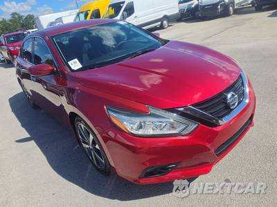 2017 Nissan Altima 2.5 SR - zdjęcie 3 z 25 - miniatura