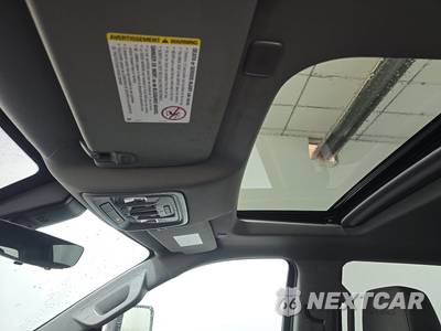 2022 GMC Sierra 3500 Denali HD Crew Cab Long Bed DRW - zdjęcie 17 z 39 - miniatura