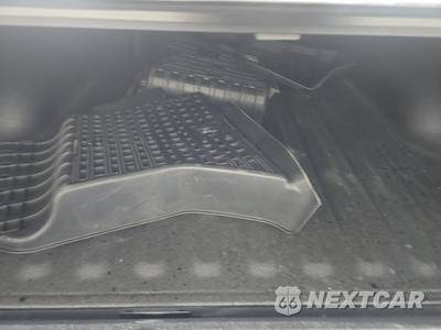 2023 Ram 1500 Classic Warlock Crew Cab Short Bed - zdjęcie 16 z 18 - miniatura