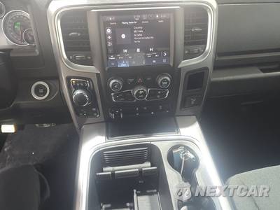 2023 Ram 1500 Classic Warlock Crew Cab Short Bed - zdjęcie 11 z 18 - miniatura