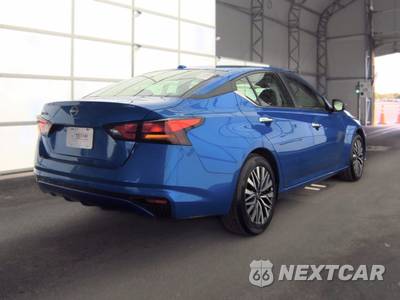 2025 Nissan Altima SV - zdjęcie 4 z 20 - miniatura