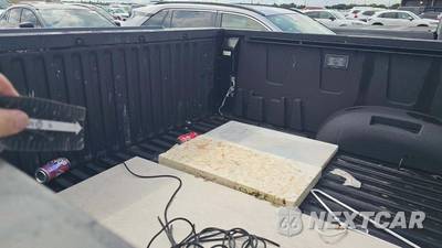 2025 Toyota Tundra SR5 Crew Cab Short Bed - zdjęcie 23 z 34 - miniatura