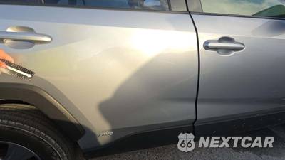 2025 Toyota RAV4 Hybrid XLE - zdjęcie 19 z 29 - miniatura