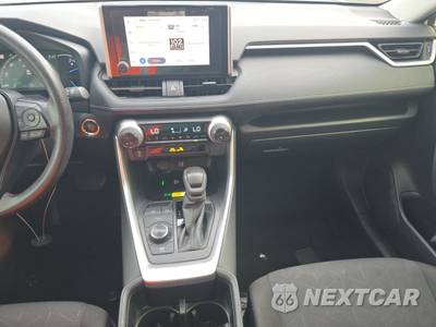 2025 Toyota RAV4 Hybrid XLE - zdjęcie 11 z 29 - miniatura