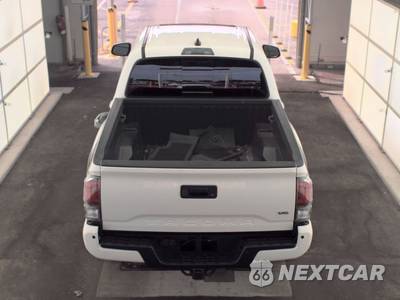 2022 Toyota Tacoma TRD Off-Road Crew Cab Medium Bed - zdjęcie 5 z 22 - miniatura