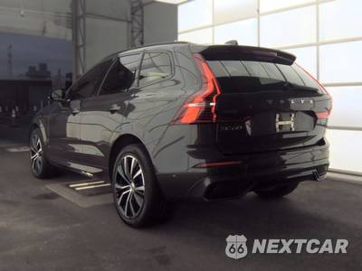 2024 Volvo XC60 B5 Plus Dark Theme - zdjęcie 6 z 21 - miniatura